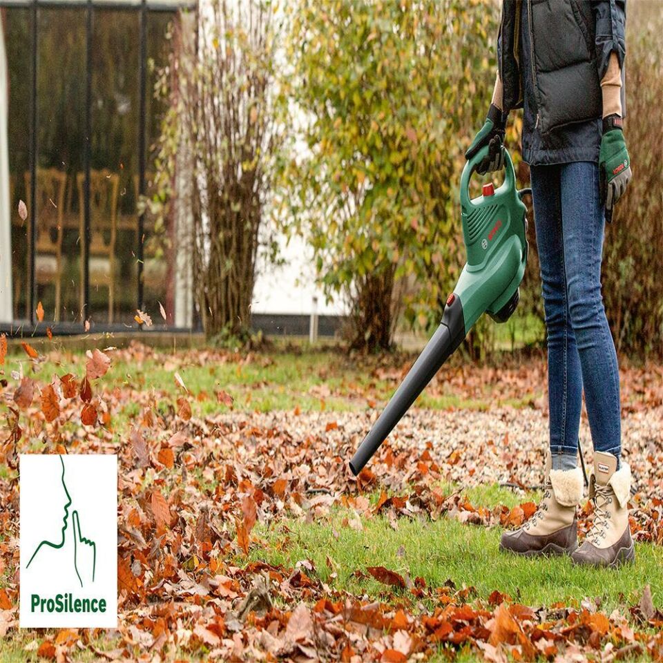 BOSCH UNIVERSAL GARDEN TIDY 3000 Yaprak Üfleme (0 600 8B1 001)