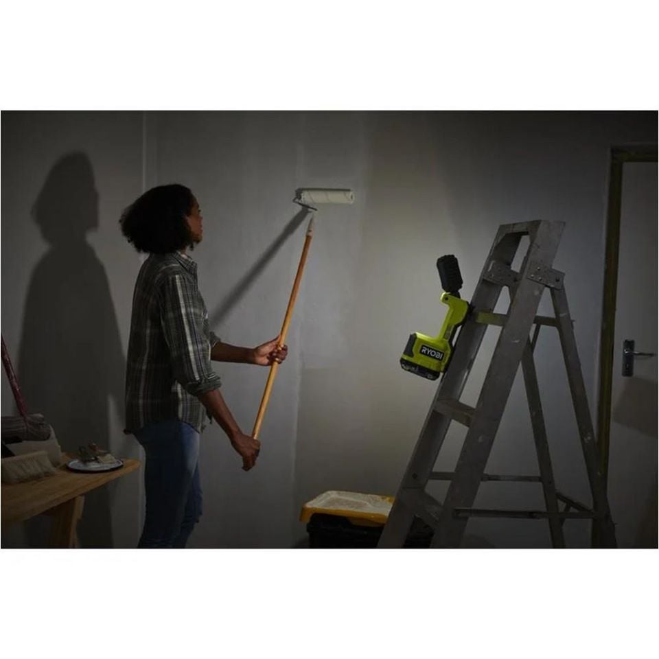 RYOBİ RMTL18-0 18V Mıknatıslı Led Aydınlatma (Akü Dahil Değildir.) (5133006450)