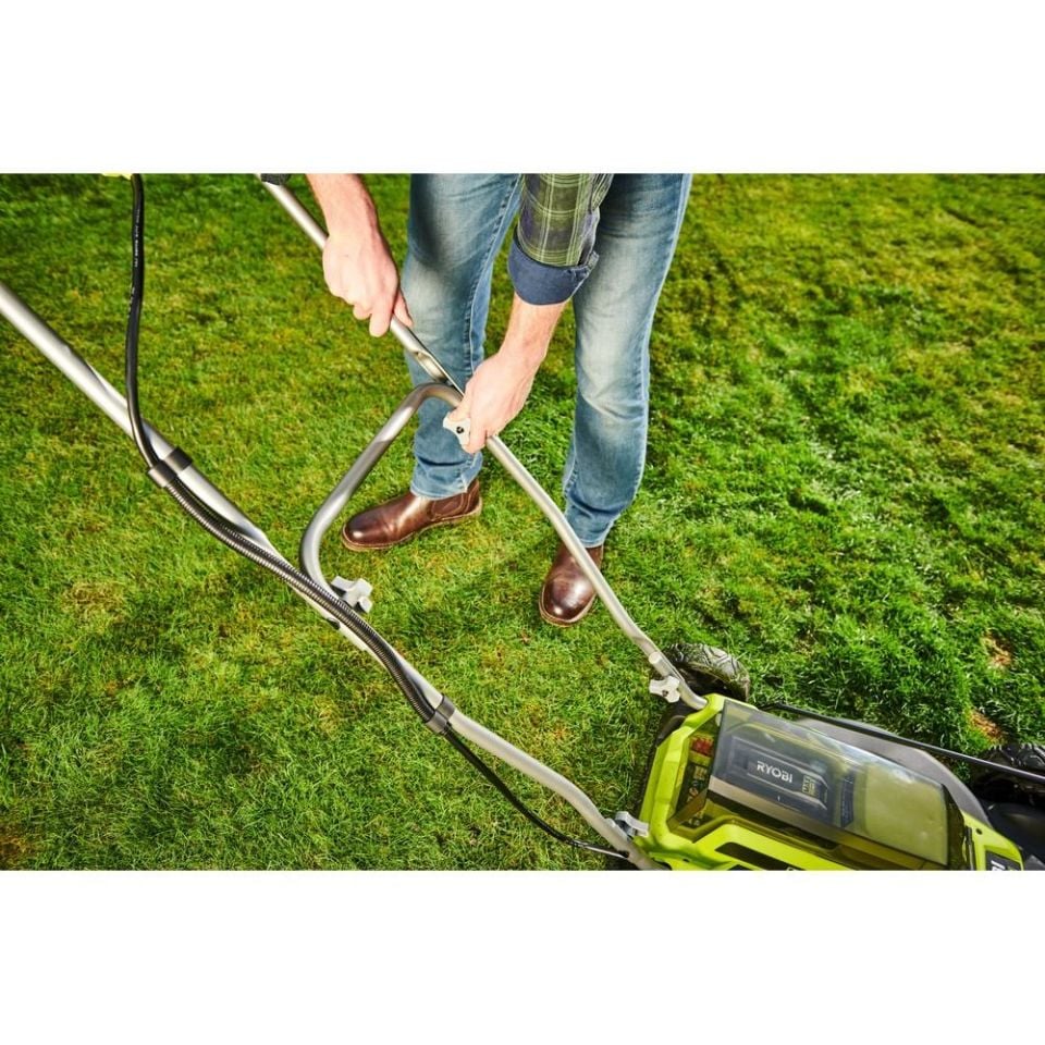 RYOBİ RY36LMM46A-140 36V Tekerlekli Malçlama ve Çim Biçme Makinesi 4.0Ah 46Cm (5133005486)