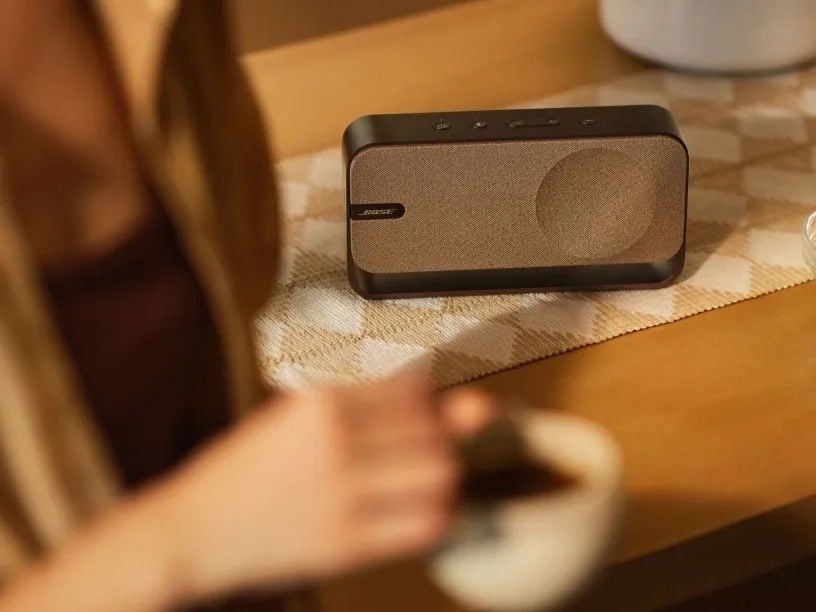 Bose SoundLink Home Bluetooth Speaker Hoparlör (Bluetooth 5.3, , 9 saat Batarya)