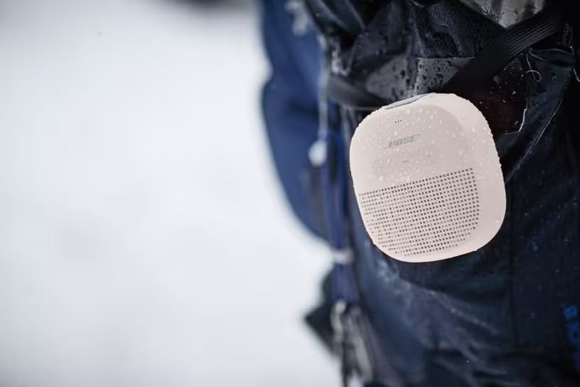 Bose SoundLink Micro Hoparlör (Bluetooth 4.2, Suya ve Toza Dayanıklı, Maks. 6 Saat Pil) - Smoke White