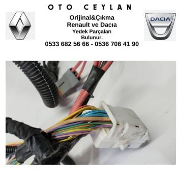 Clıo III 1.2 16v D4F Motor Göğüslük Ara Tesisatı Çıkma