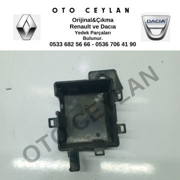 243880001R Megane 3 Fluence Sigorta Kutusu Kapağı Orijinal Çıkma