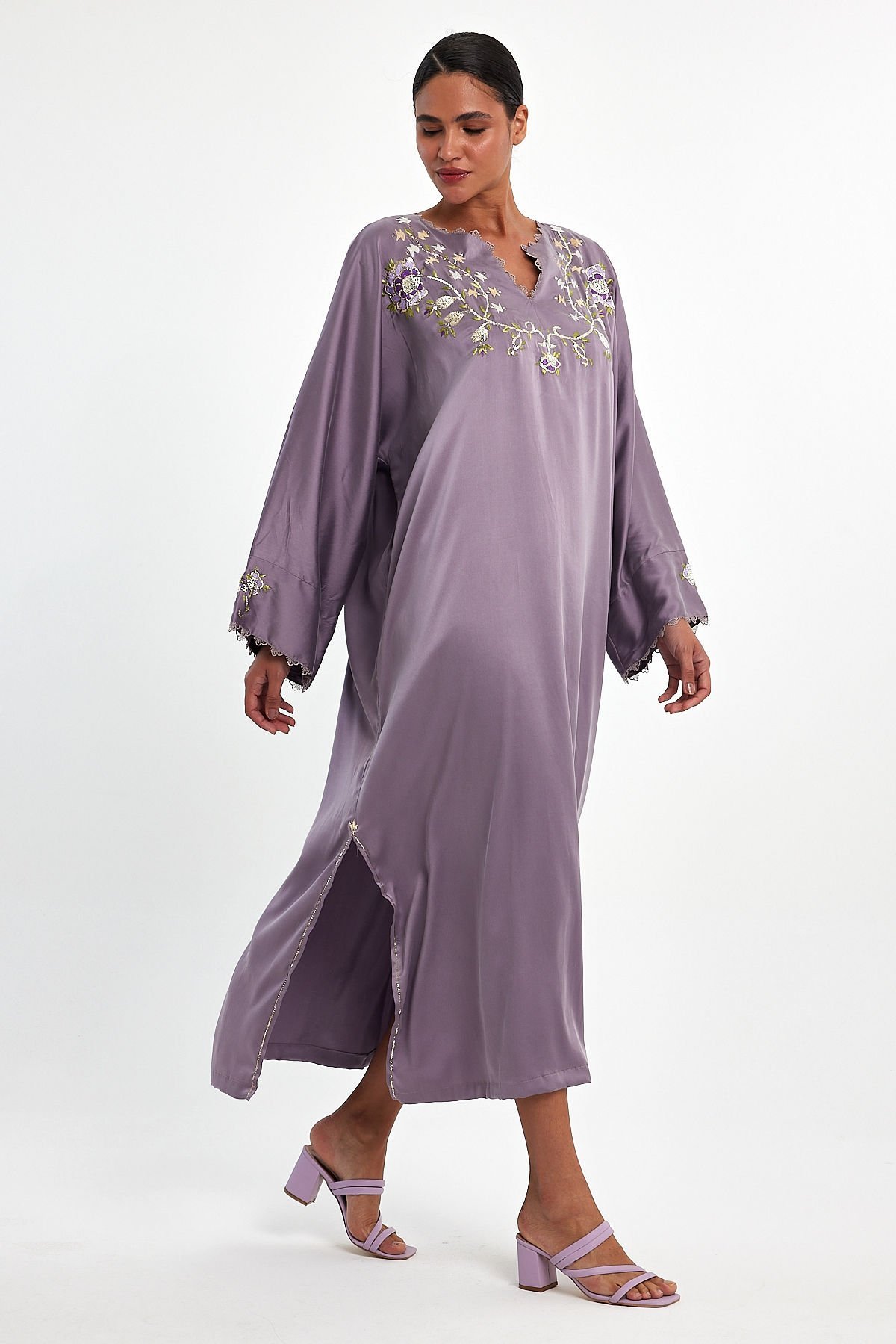 Purple Silk Fabric Wire and Silk Embroidery Dress