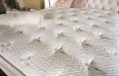 Fluffy Pedli Torba ve Mini Paket Yaylı Omurga Destekli Yatak Seti (Yatak+Baza+Başlık)