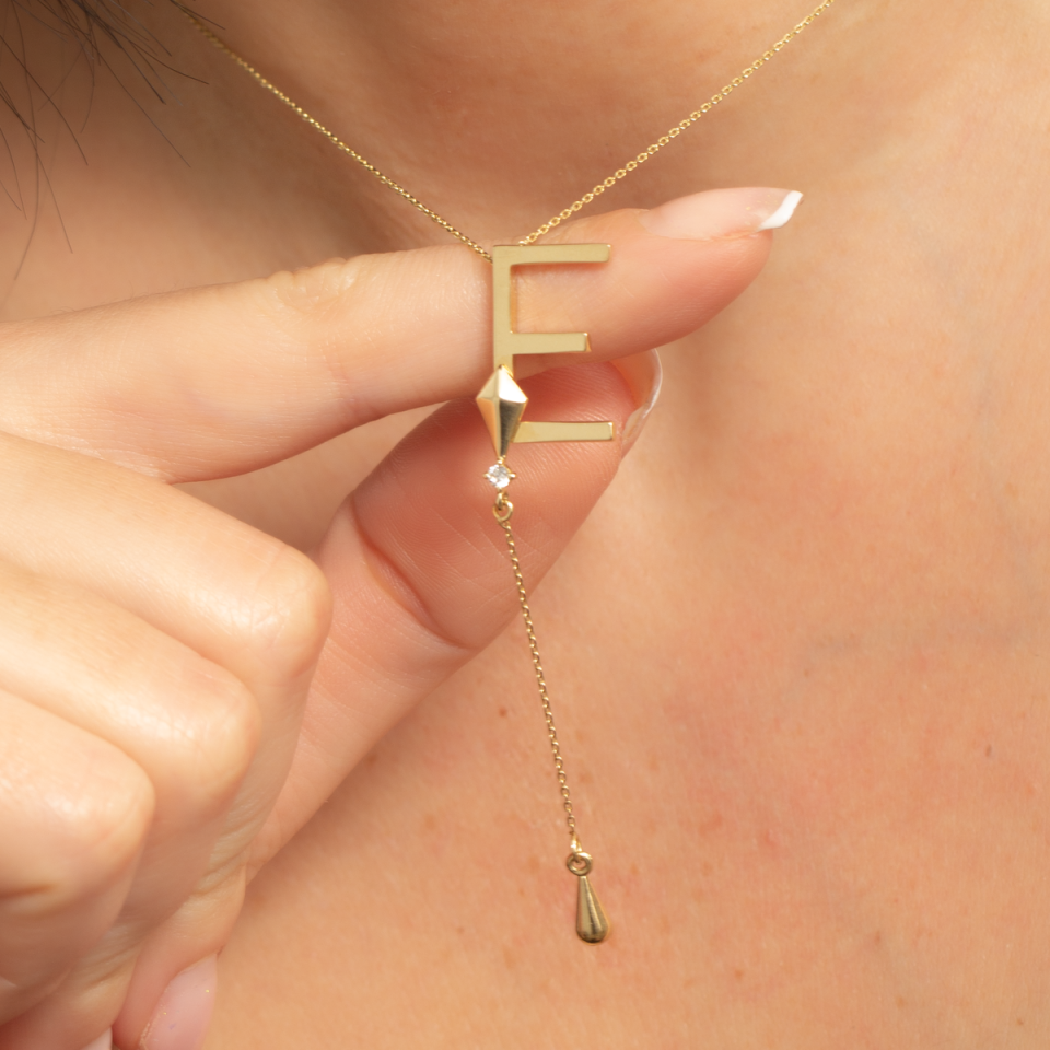 Altın E harfi Kolye B928551