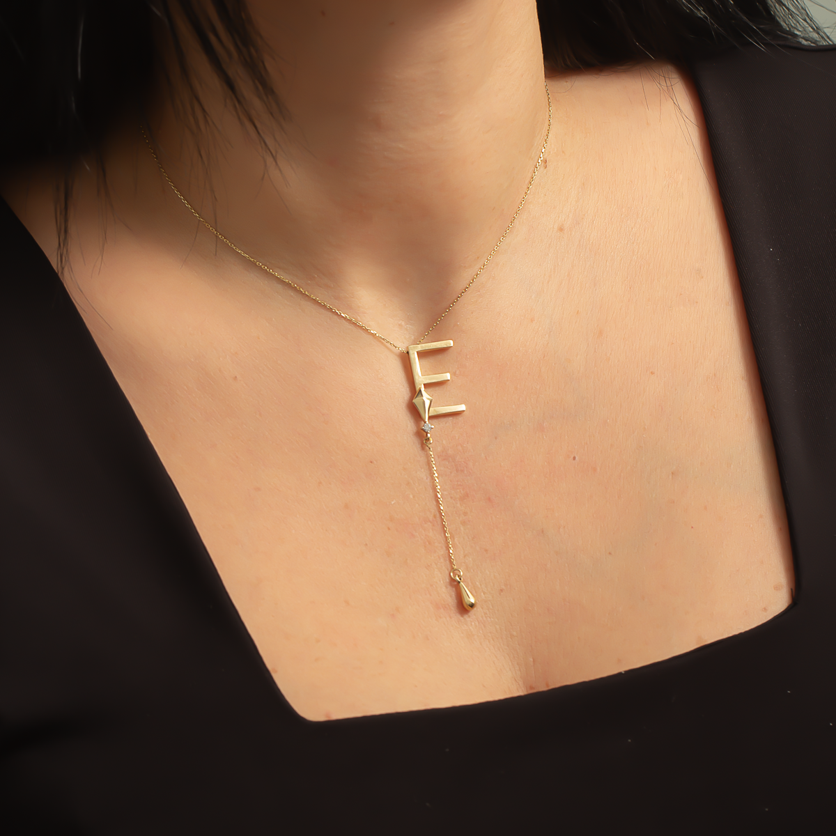 Altın E harfi Kolye B928551