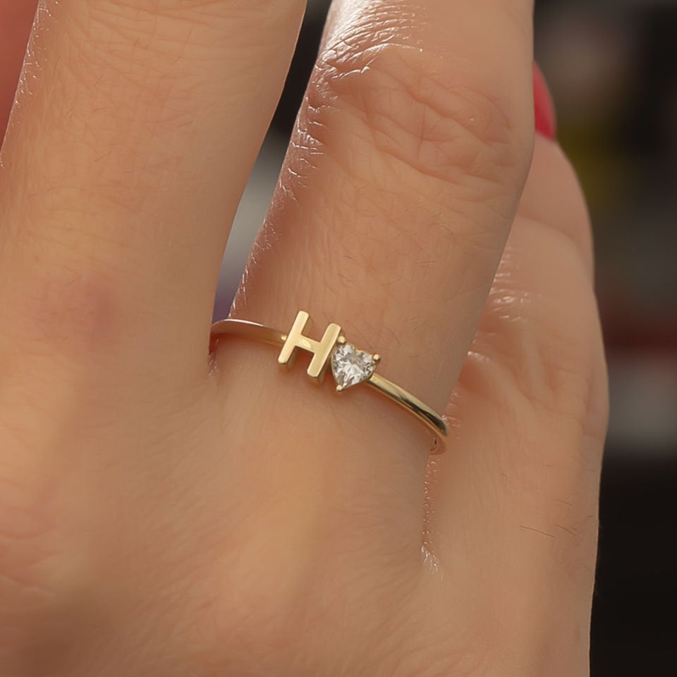 Altın H harfi B933371