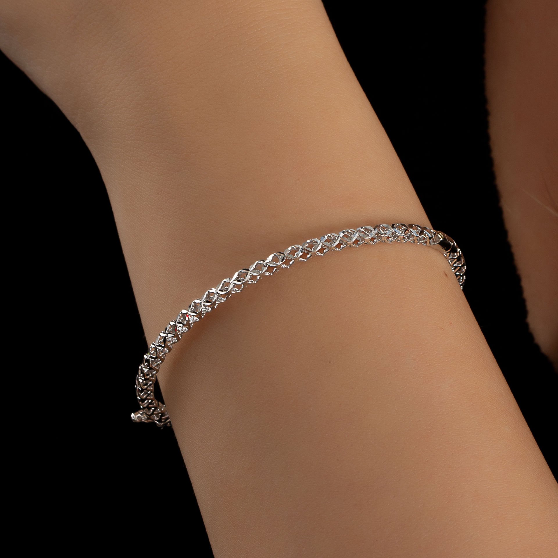 Beyaz Altın Kelepçe Bileklik