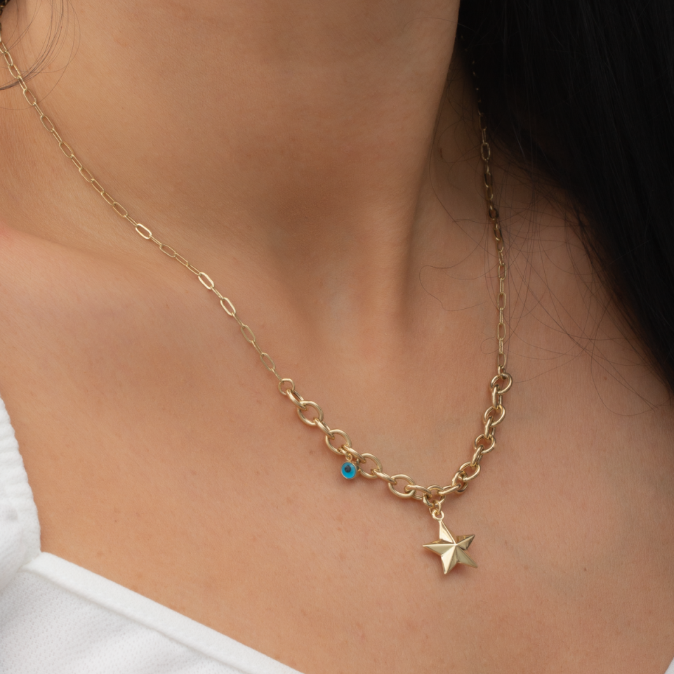 Altın Yıldız Detaylı Kolye