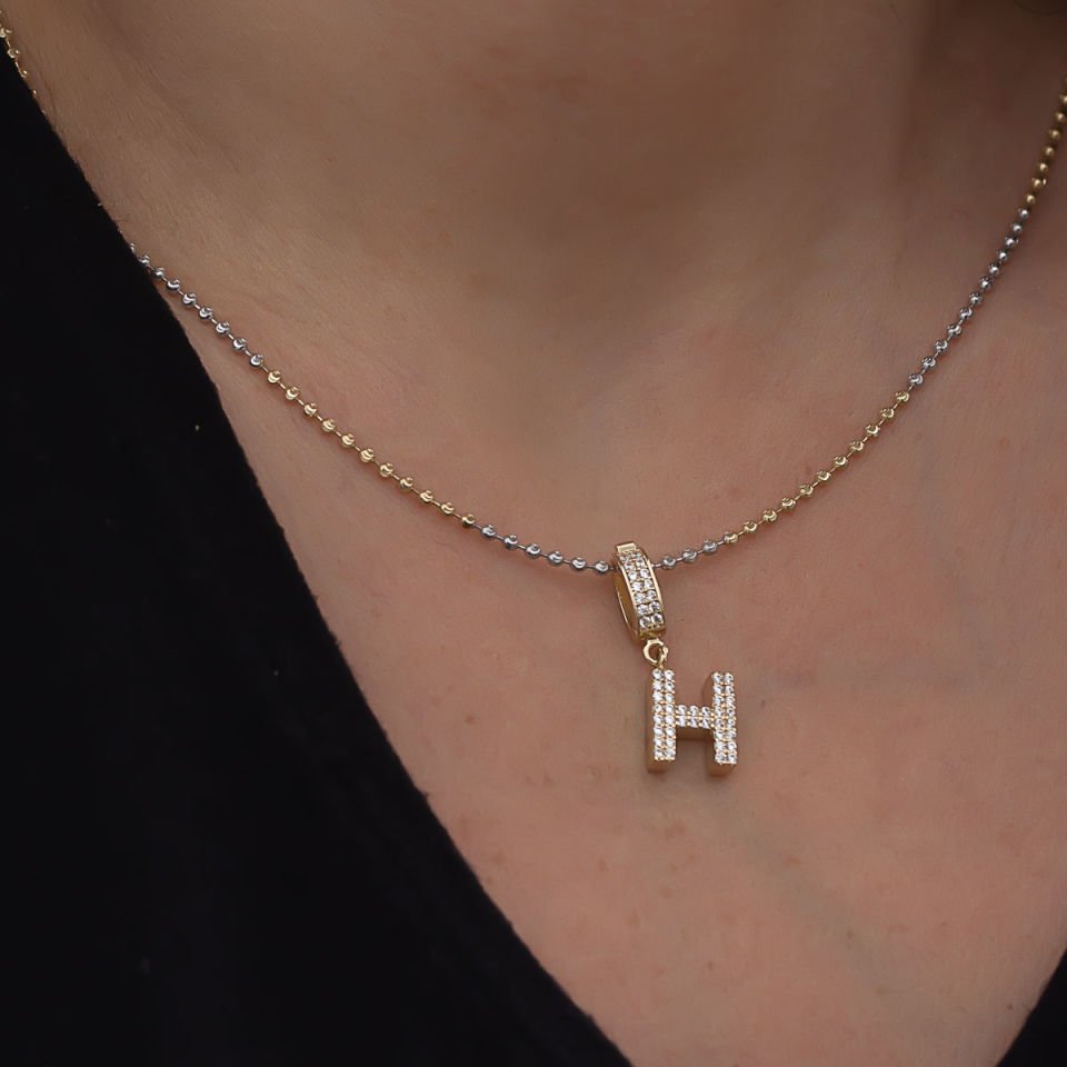 Altın Harf Charm B923953