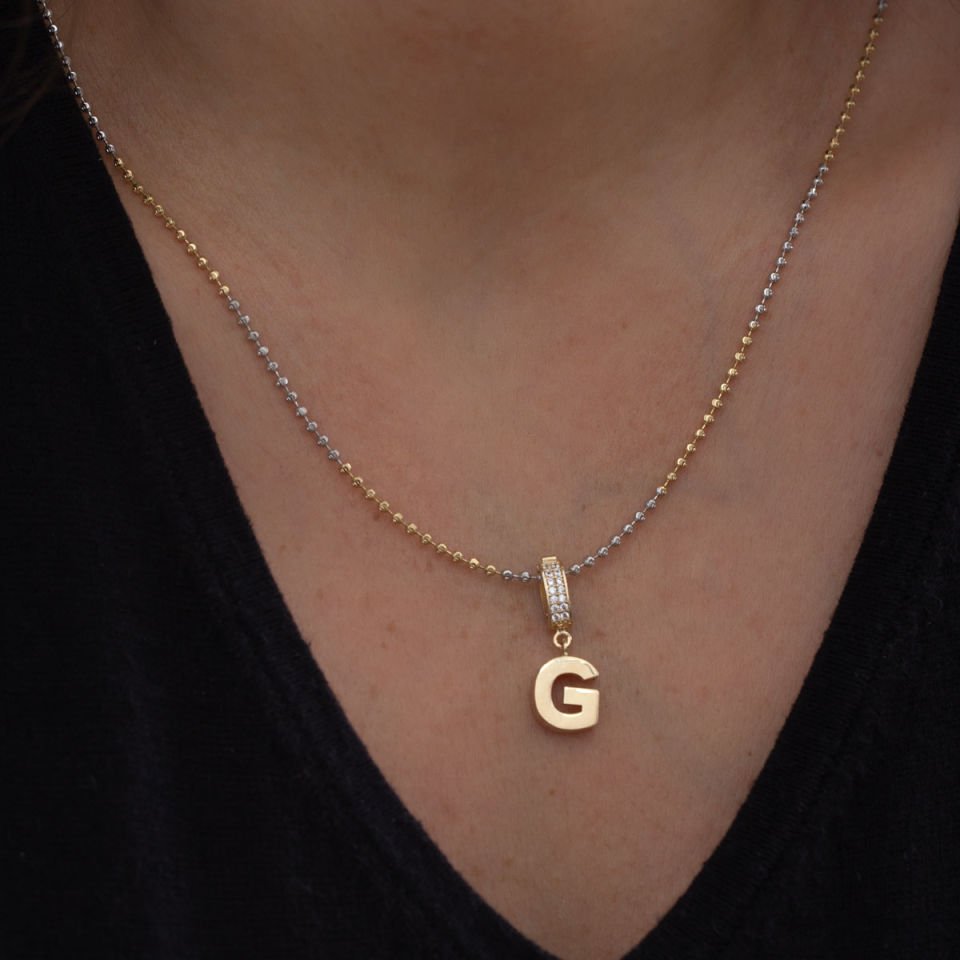 Altın Harf Charm B923954