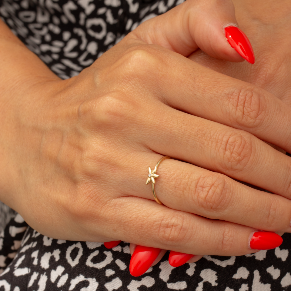 Altın Çiçek Figürlü Yüzük B926450