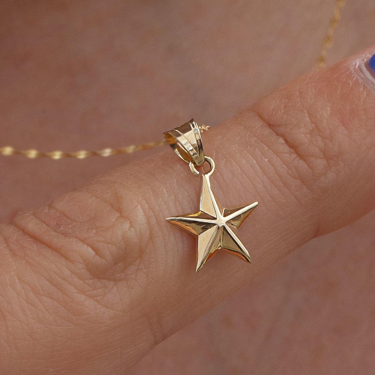 Altın Yıldız Detaylı Kolye Ucu