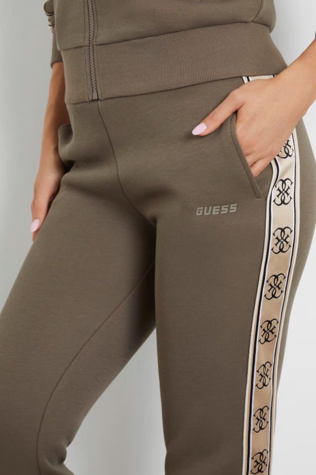 Guess Yanı Logolu Jogger Pantolon Kahverengi