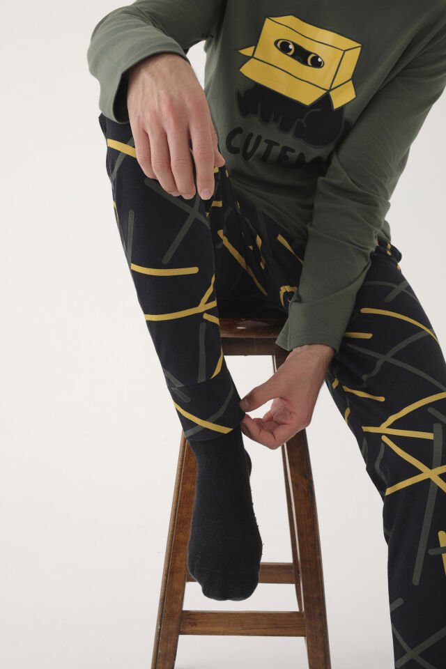 Erkek Pamuklu Uzun Kollu Üst Baskılı Alt Desenli Cepli Pijama Takımı XL - Sarı - Vizon