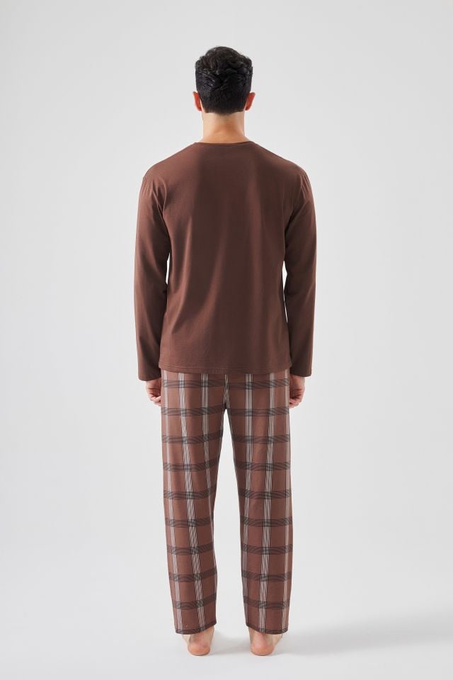 Erkek Pamuklu Uzun Kollu Ekose Desenli Pijama Takımı Kahverengi - M