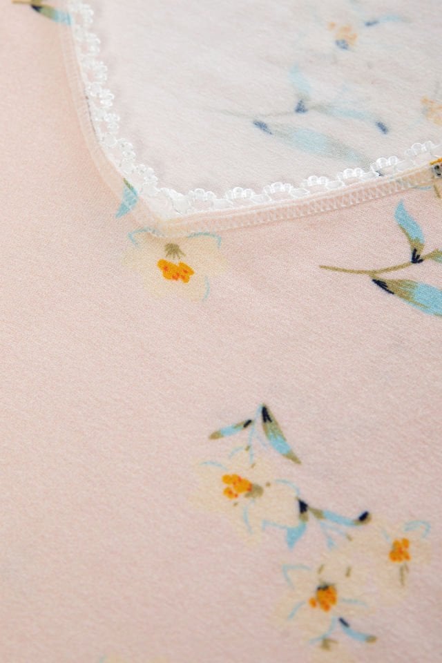 Kadın Viskon Yaka Dantel Lastik Detaylı V Yaka Kısa Kollu Pijama Takımı L - Ekru