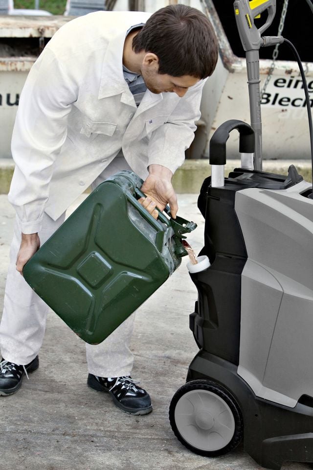 Karcher HDS 5/15 U Basınçlı Sıcak/Soğuk Su Makinesi (150 Bar)