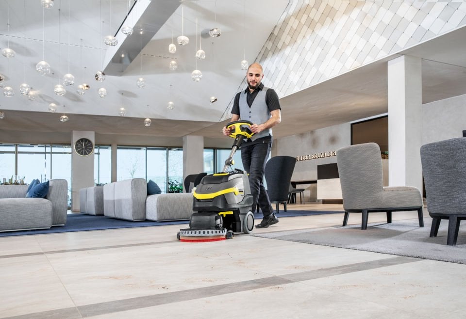 Karcher BD 38/12 Li-İon Akülü Zemin Bakım ve Temizlik Otomatı