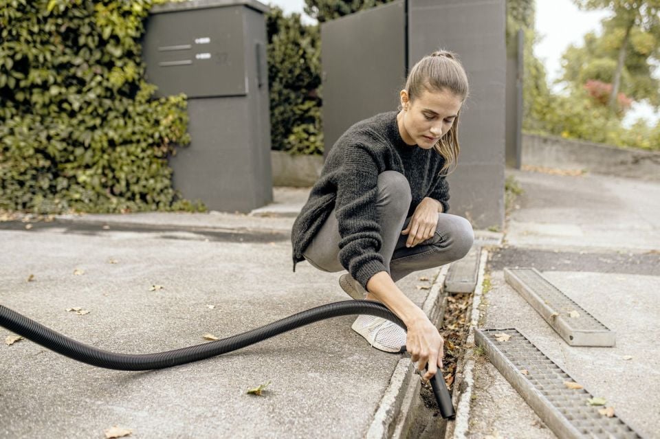 Karcher WD 2 Plus S V-15/4/18 Islak Kuru Elektrikli Süpürge
