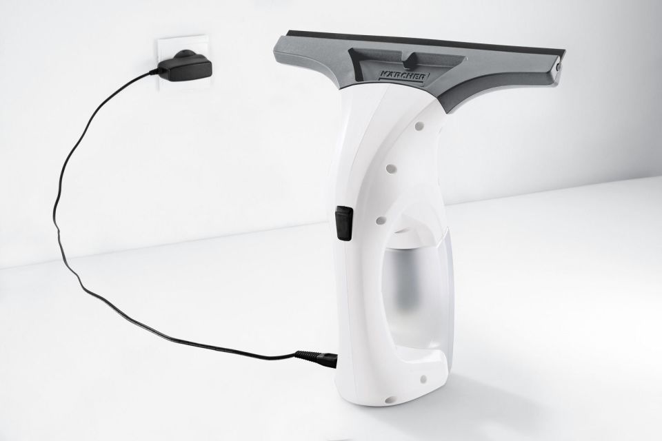 Karcher WV 1 Plus EU Şarjlı Cam Temizleme Makinesi