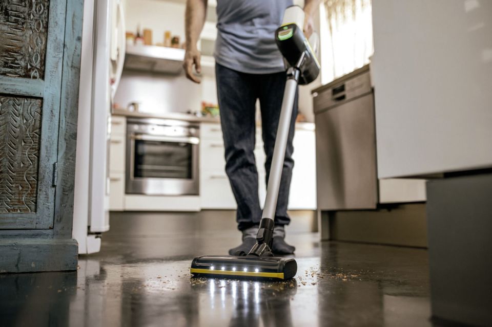 Karcher VC 6 Cordless ourFamily Pet Kablosuz Şarjlı Toz Torbasız Elektrikli Süpürge