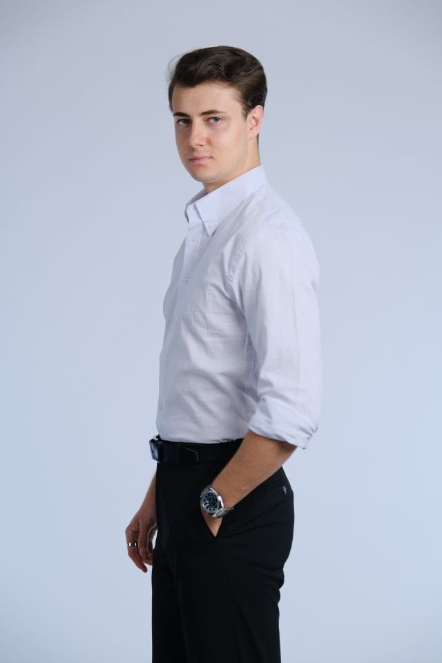 White Shirt / Stand Collar