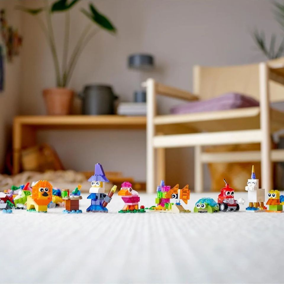Lego 500 Parça Classic Yaratıcı Şeffaf Yapım Parçaları - Mavi Su Dünyası