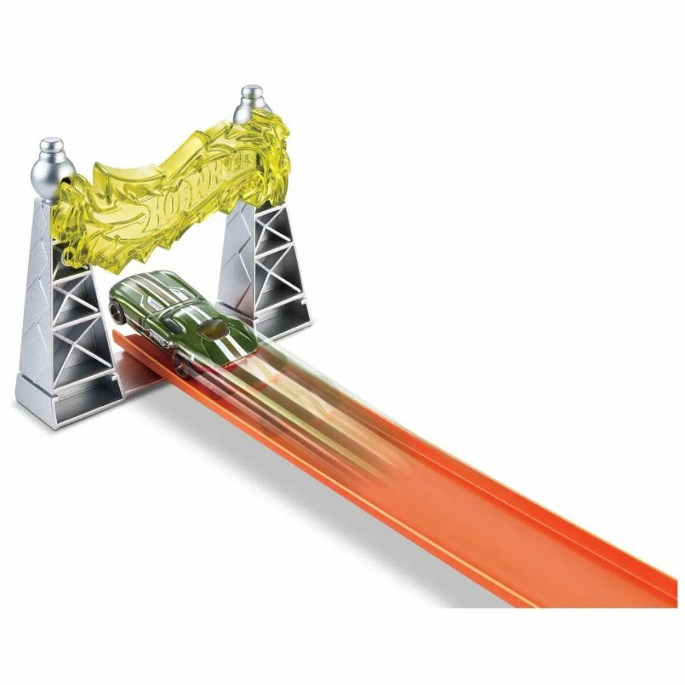 Hot Wheels Akrobasi Atlayışı Yarış Seti - Mavi Su Dünyası