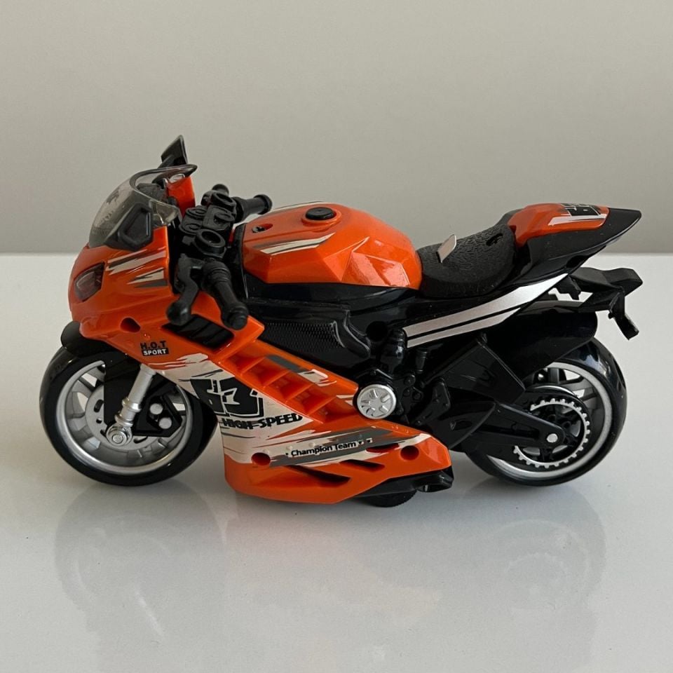 Motosiklet Şık Görünümlü Çek Bırak Işıklı ve Sesli Renkli 15 Cm - Mavi Su Dünyası Turuncu