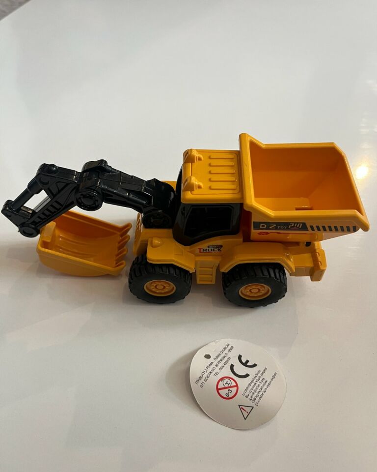 Sürtmeli İş Makinaları Kepçe 23 x 7 Cm