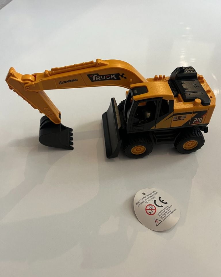 Sürtmeli İş Makinaları Kepçe Dozer 25 x 10 Cm