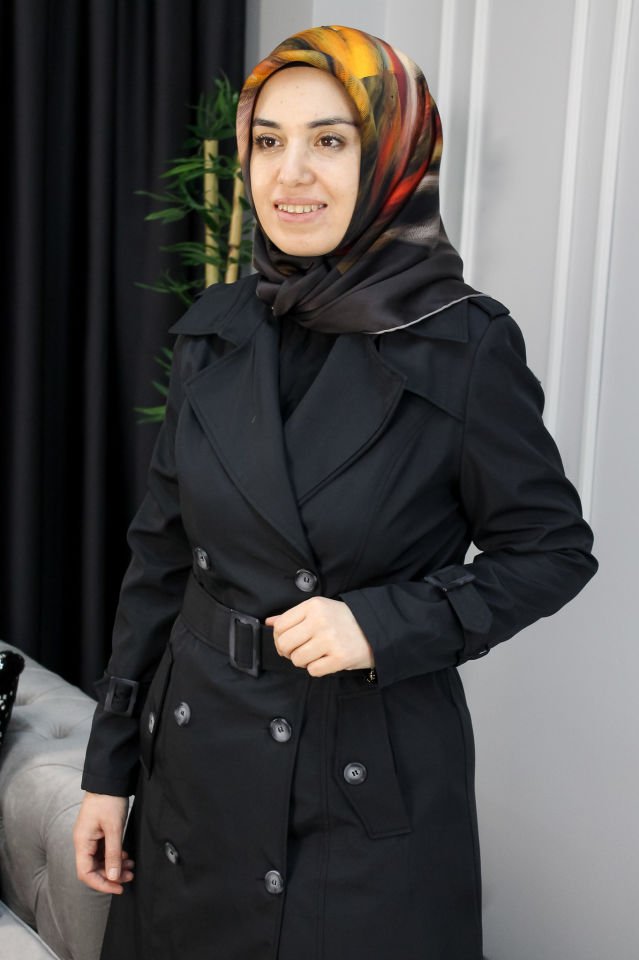 Siyah