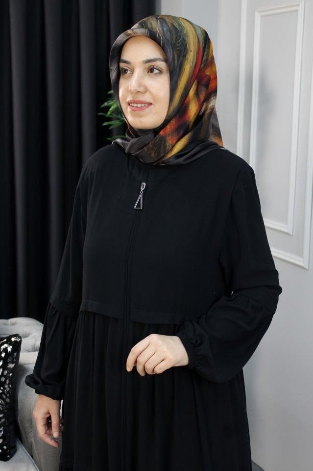  SİYAH