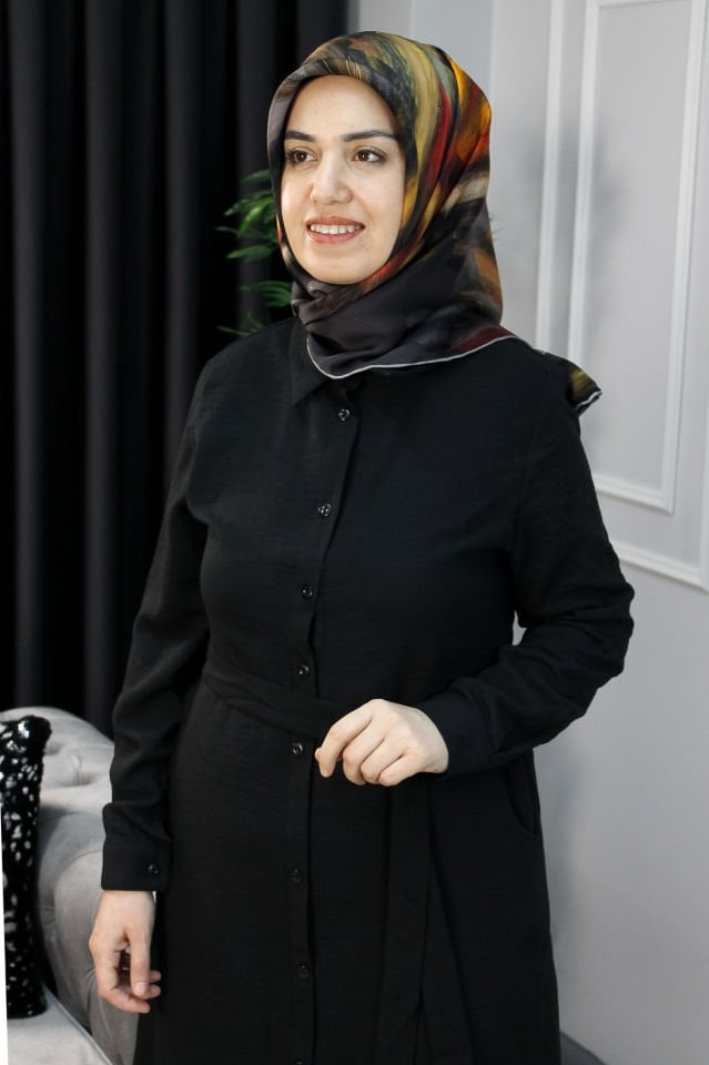  SİYAH