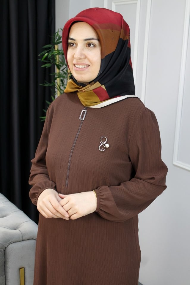 MELİH Broş Detaylı Elbise 44 - KAHVERENGİ