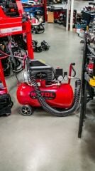 En Çok Tercih Edilen 2HP 50 Litre 8Bar Boya ,Lastik Hava Kompresörü 15Mt Spiral Hortum Stoper Kit