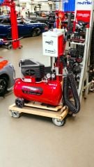 2HP 50 Lt Full Paket EnÇok Tercih edilen Hava Kompresörü Boya,Lastik,Mazot Temizleme 5PCS Havalı Kit