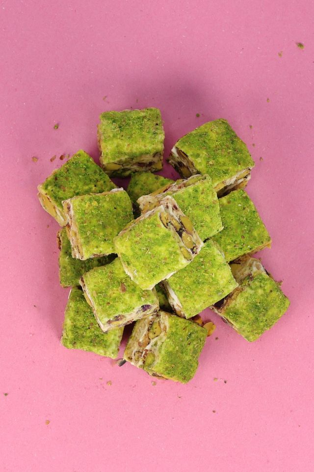 LOKUM BAKLAVA TOZ FISTIKLI ÇİKOLATALI 275 Gram