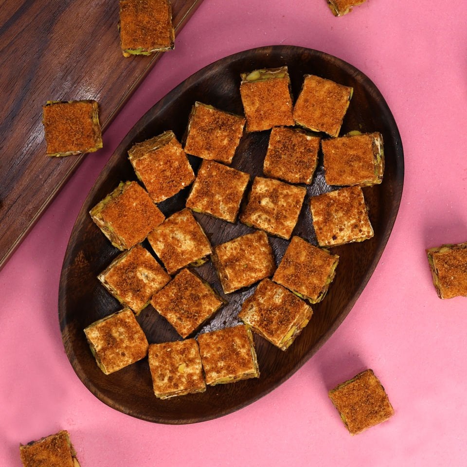 LOKUM BAKLAVA LOTUS FISTIKLI KREMALI- İSTEDİĞİN KADAR AL