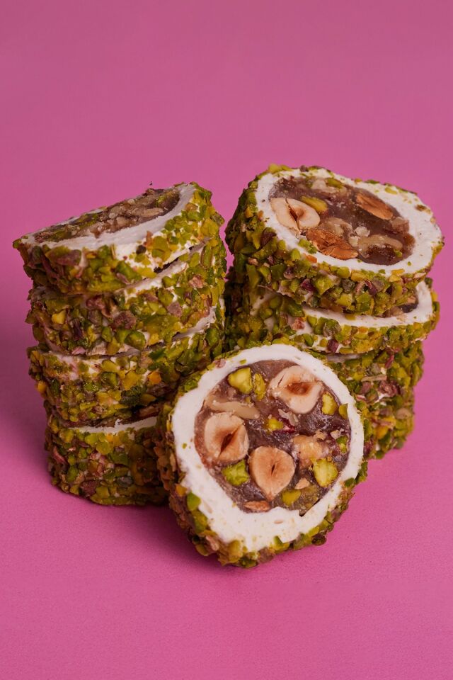 Sarma  Lokum  Atom (Badem, Fındık, Ceviz, Antep Fıstık) 300 Gram