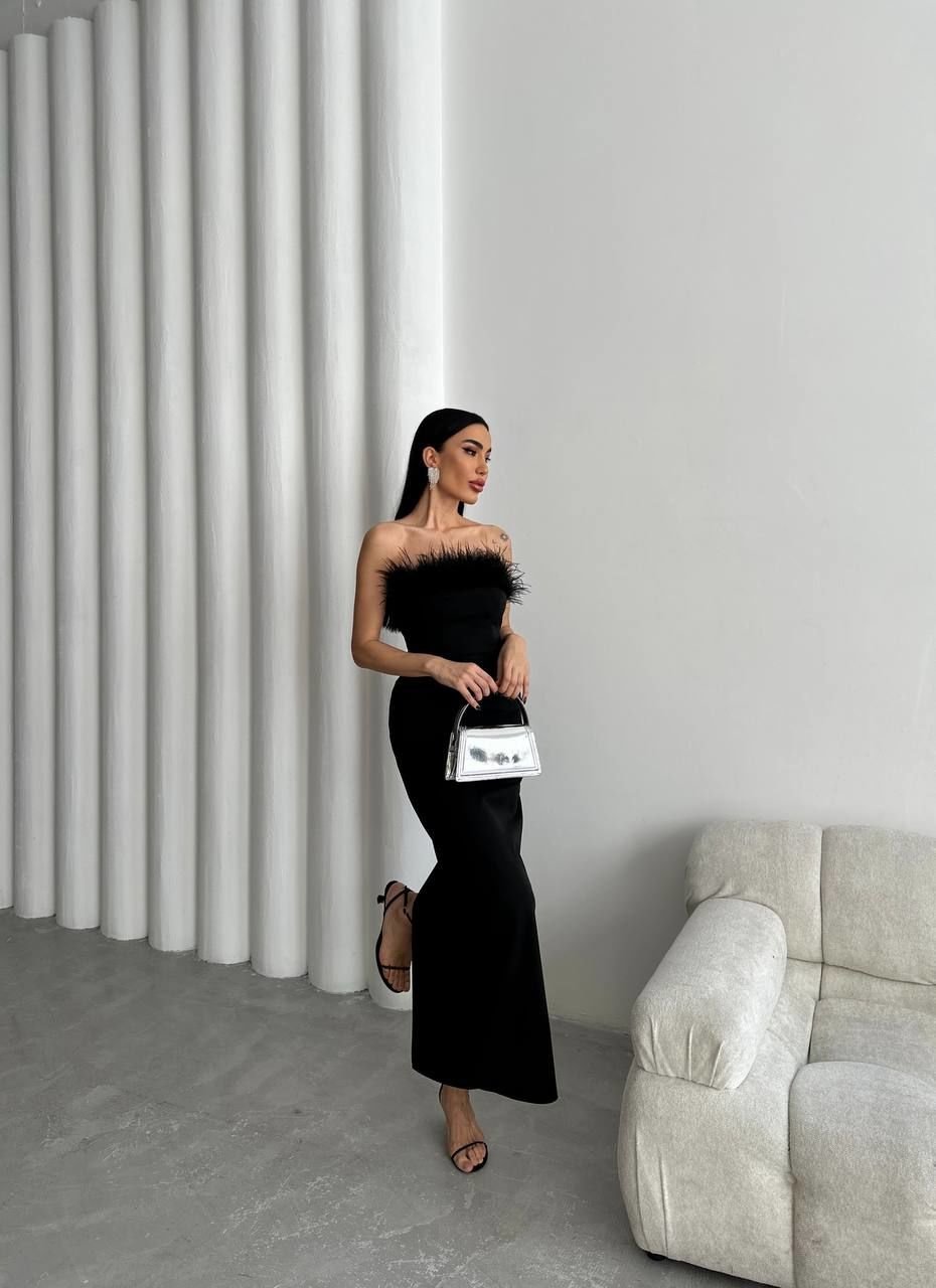Strapless Tüylü Uzun Elbise