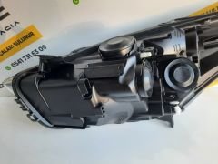 Clio 4 16-20 Sıfır İthal Sağ Far 260103421R