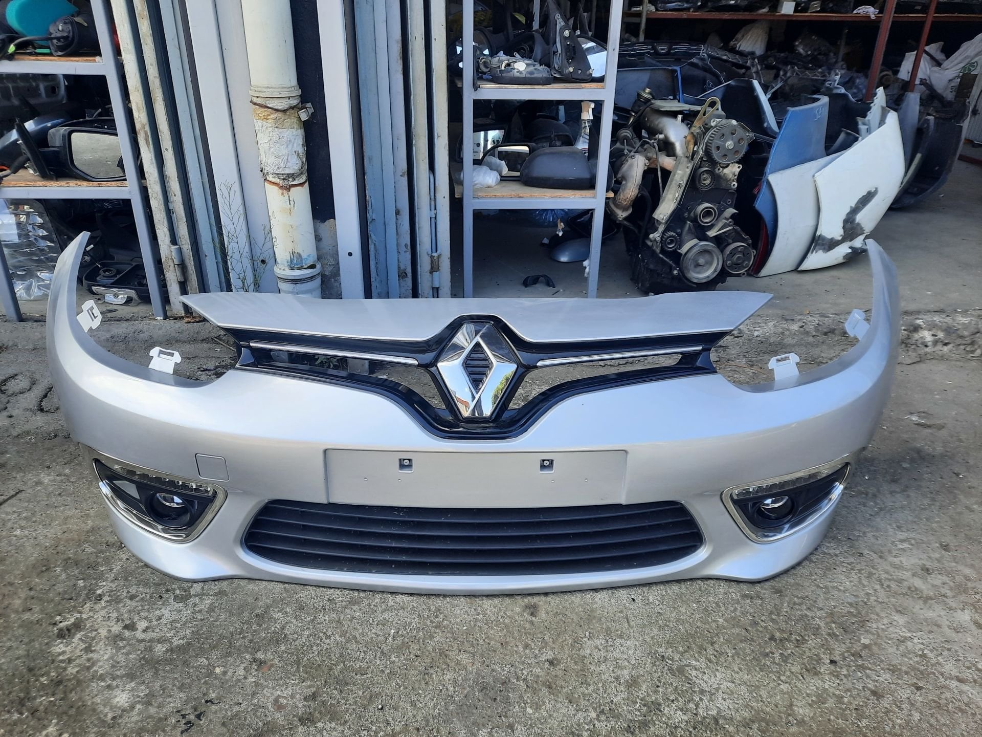 Fluence Full Dolu Takılmaya Hazır Ön Tampon 620104894S Platin Gri - İstiyorum