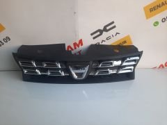 Duster 14-17 Sıfır İthal Ön Panjur Komple 623100838R 623840543R
