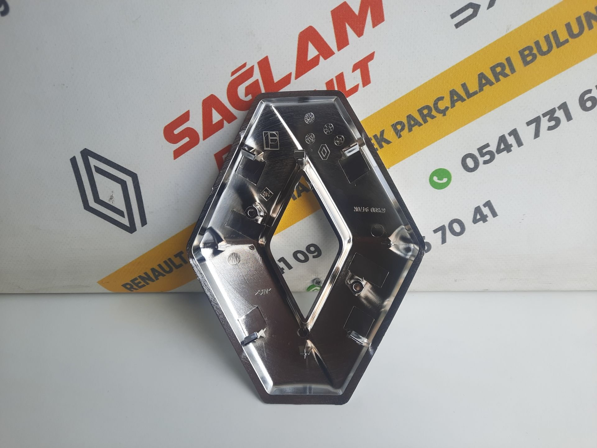Fluence Clio Symbol Orijinal Sıfır Panjur Arması 628909470R