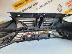 Megane 4 16-20 Full Dolu Sıfır İthal Titanyum Gri Ön Tampon 620226317R