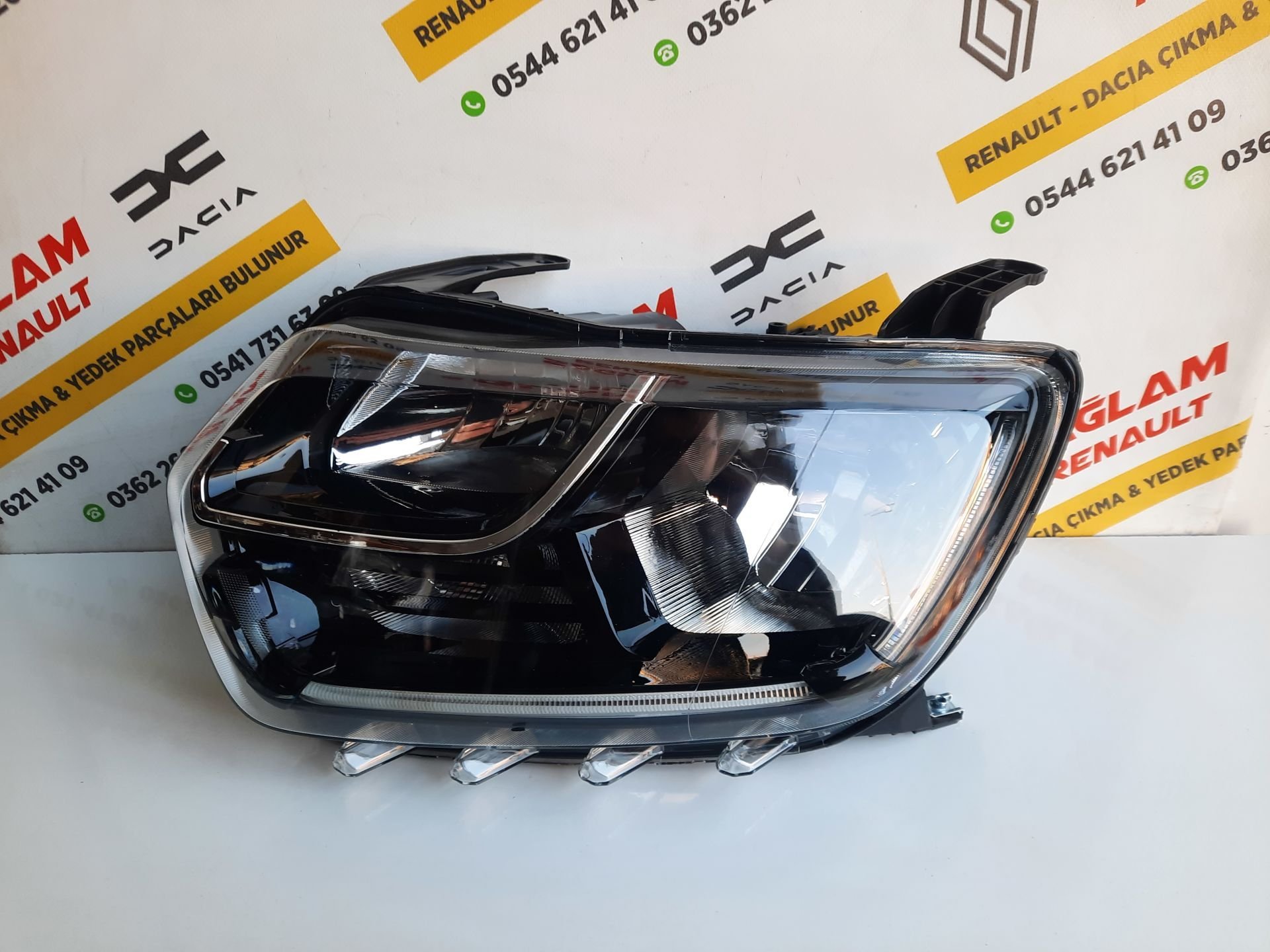 Duster 2 18-21 Sıfır Sol Far 260609367R Ayfar - 404527