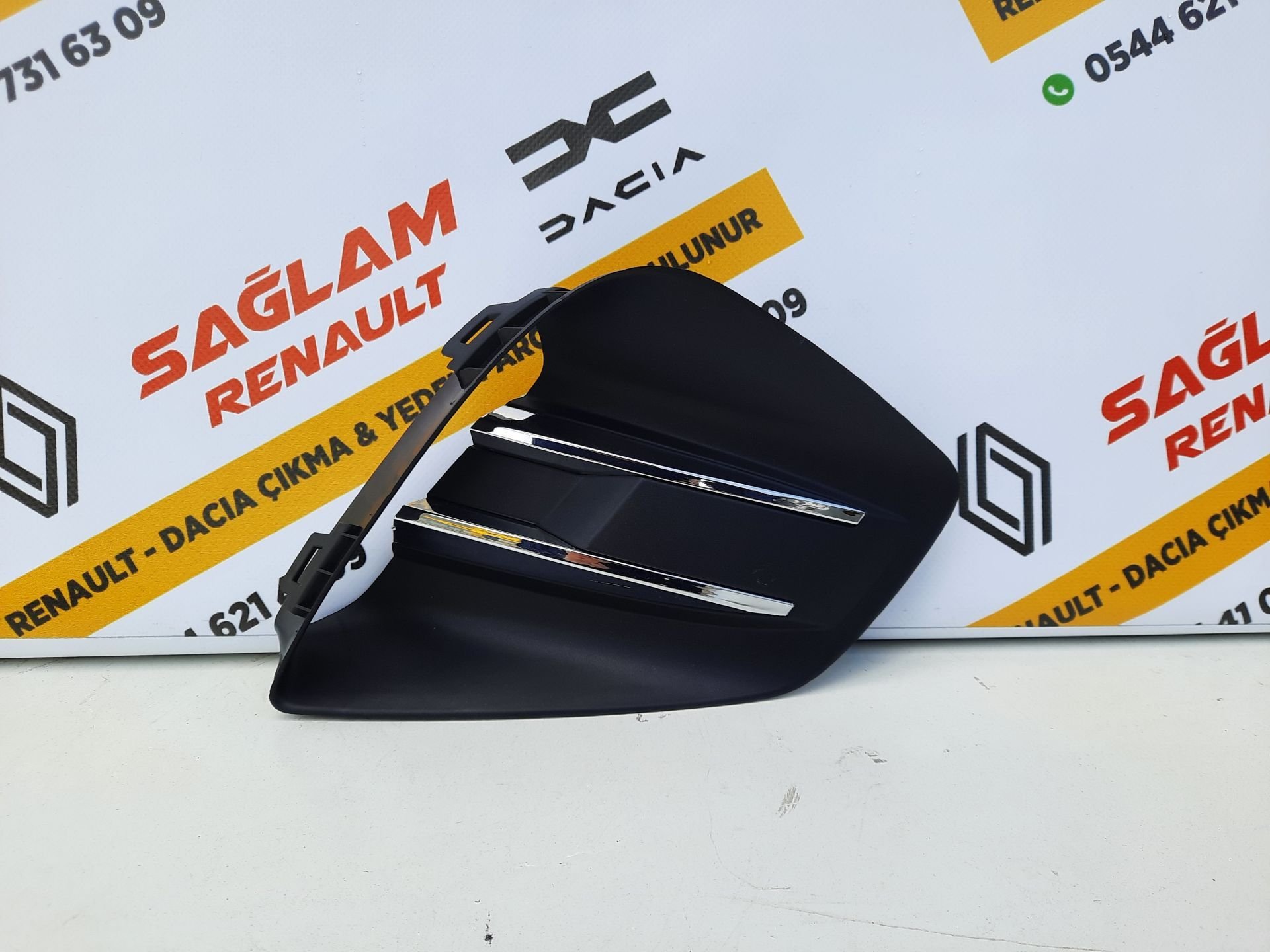 Clio 5 Sağ Sis Kapağı 261526778R